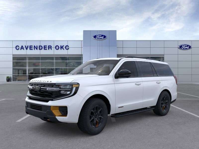 2025 Ford Expedition Tremor's photo