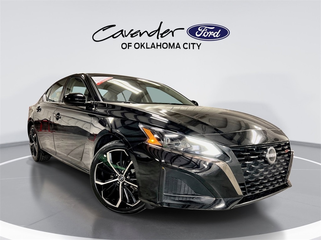 2024 Nissan Altima SR