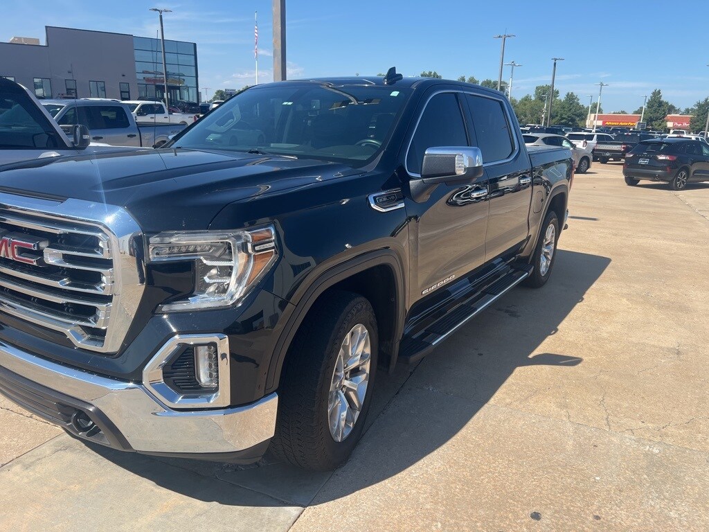 2020 Gmc Sierra 1500 SLT photo 3