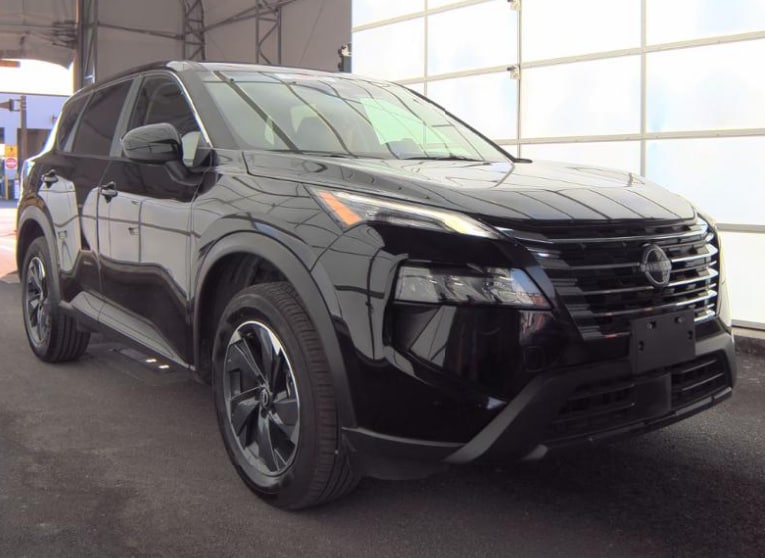 2025 Nissan Rogue SV FWD's photo