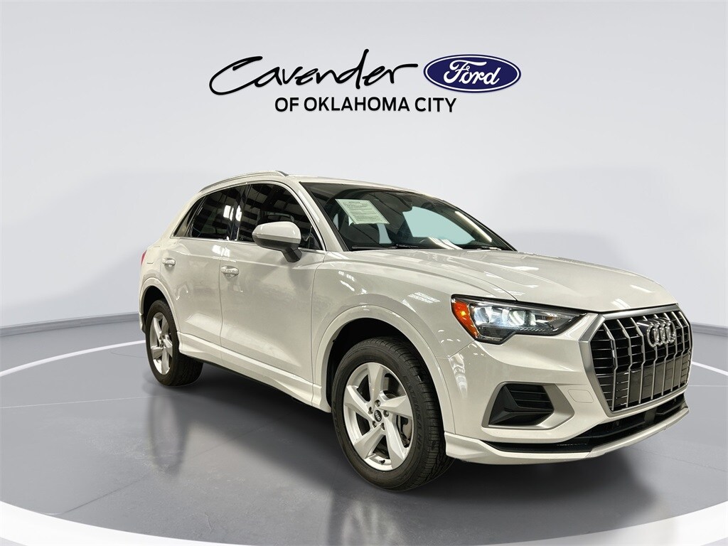 2021 Audi Q3 Premium photo 2