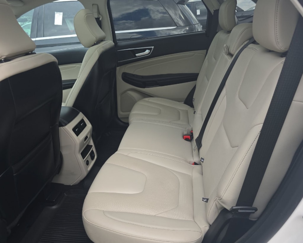 Used 2022 Ford Edge Titanium SUV