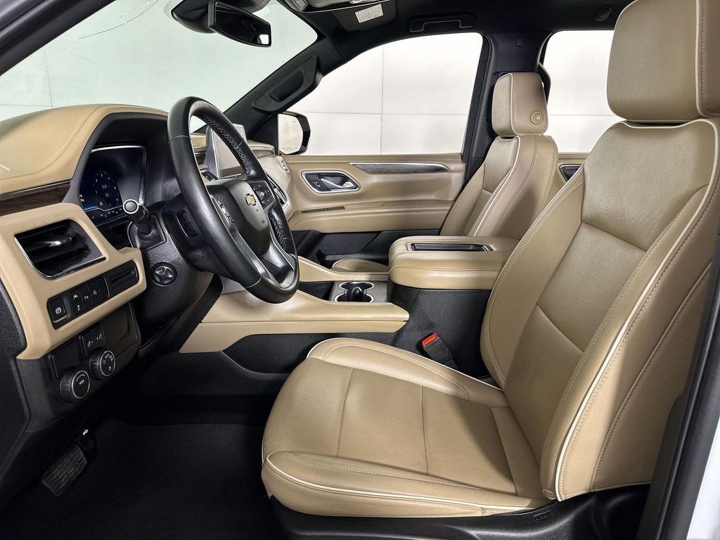 2024 Chevrolet Suburban Premier - Photo 20