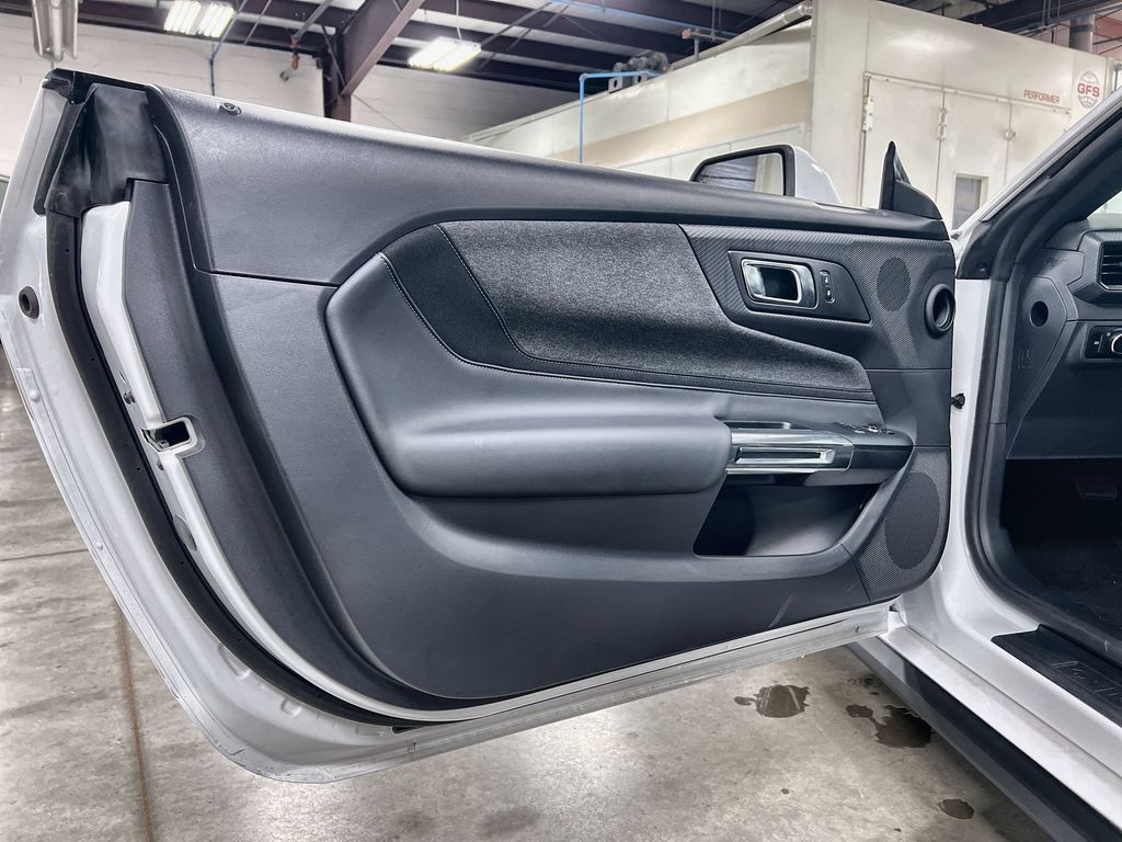 2026 Ford Mustang EcoBoost Fastback - Photo 16