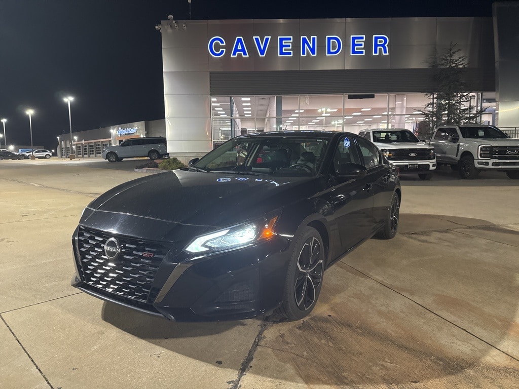 2024 Nissan Altima SR