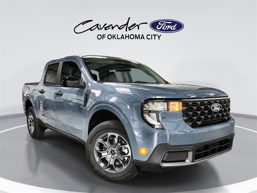 2025 Ford Maverick XLT's photo