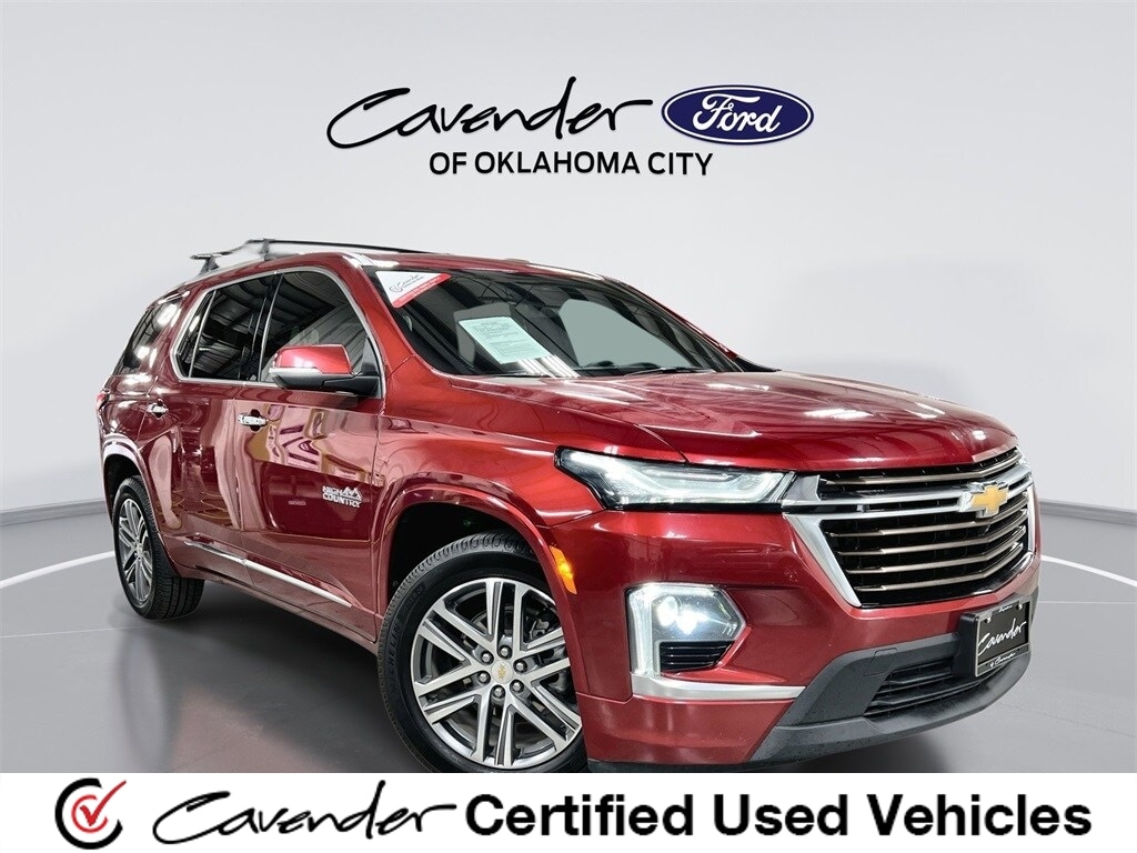 2023 Chevrolet Traverse High Country's photo