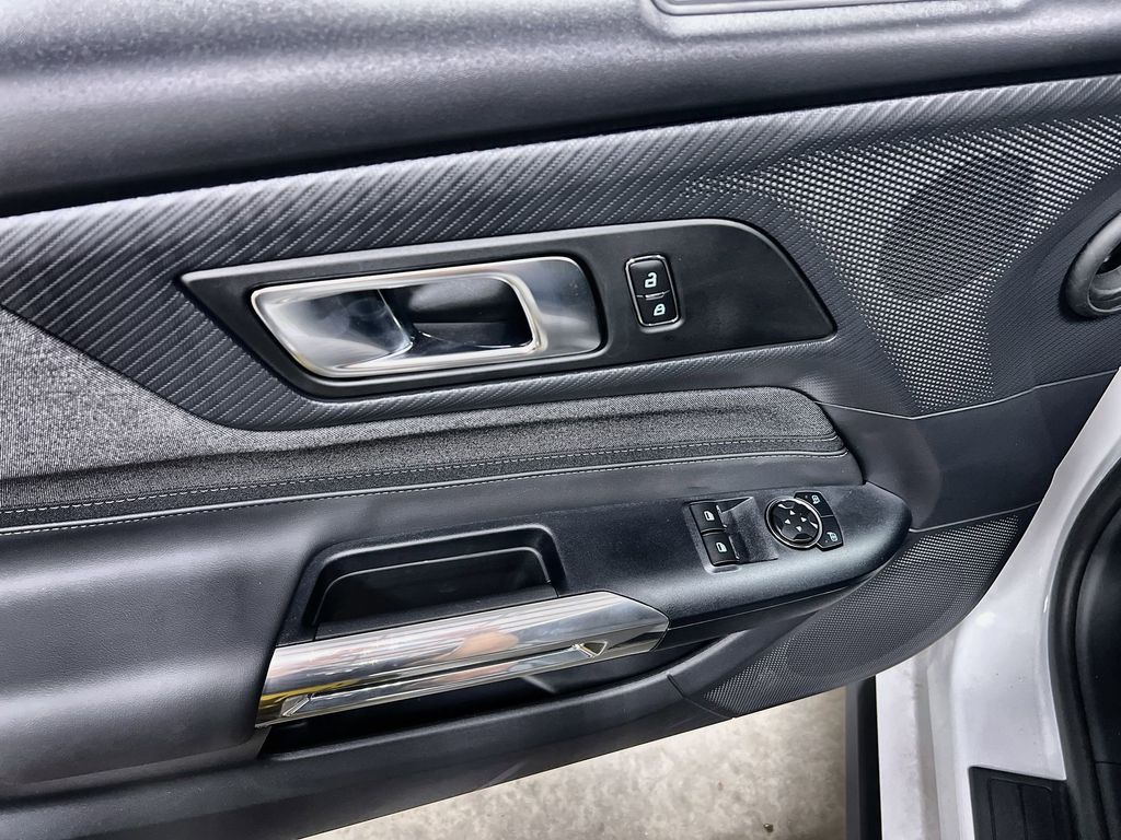 2026 Ford Mustang EcoBoost Fastback - Photo 15
