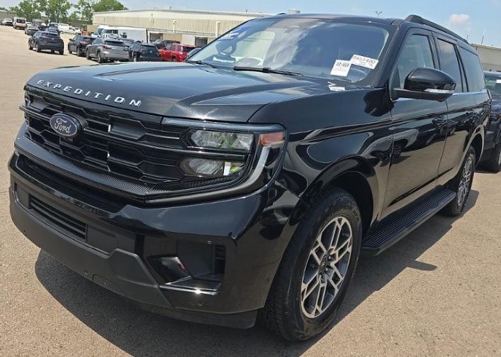 2025 Ford Expedition's photo