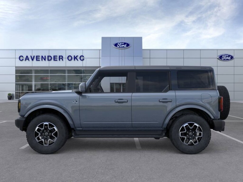 New 2025 Ford Bronco Outer Banks SUV