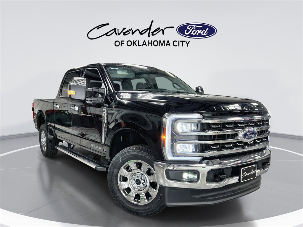 New 2026 Ford Super Duty F-350 Lariat FX4 Off Road Truck Crew Cab