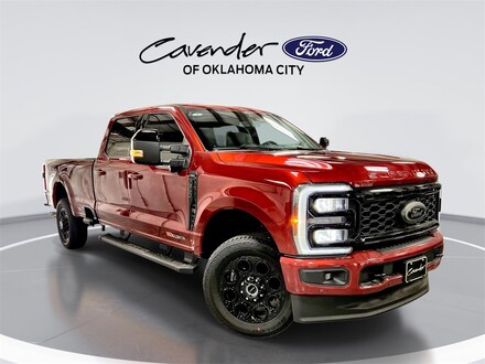 2025 Ford Super Duty F-350 Lariat Ultimate FX4 Off Road Truck Crew Cab