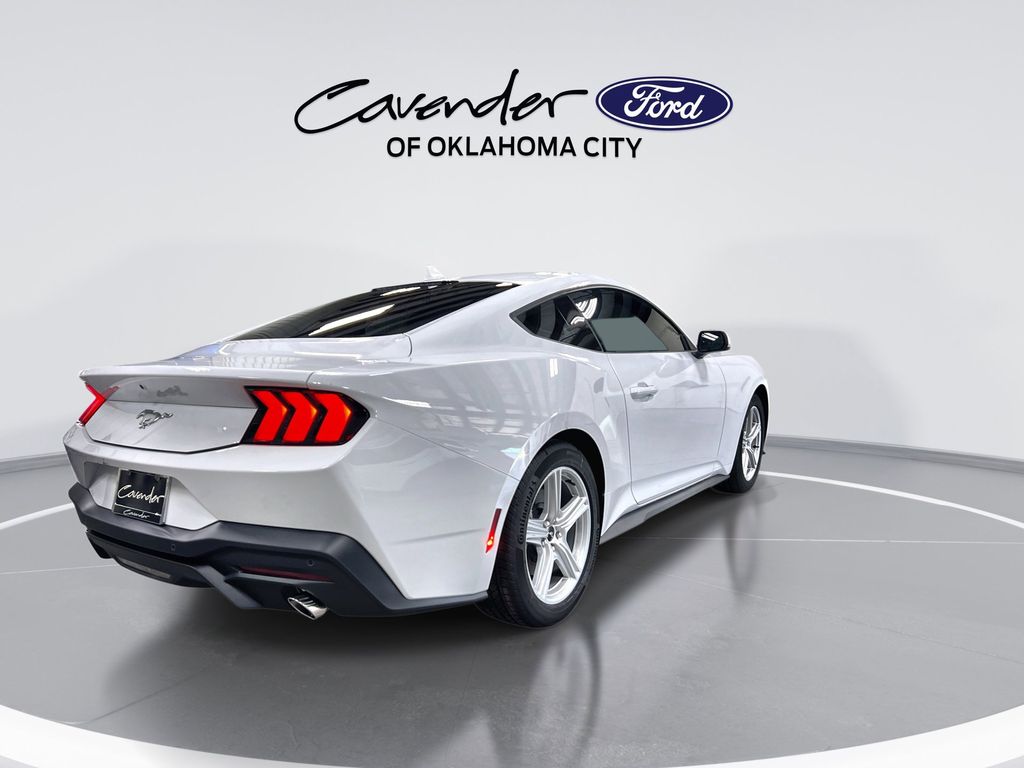 2026 Ford Mustang EcoBoost Fastback - Photo 8