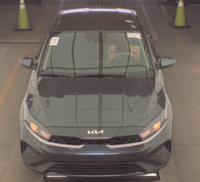 2024 Kia Forte LXS photo 2