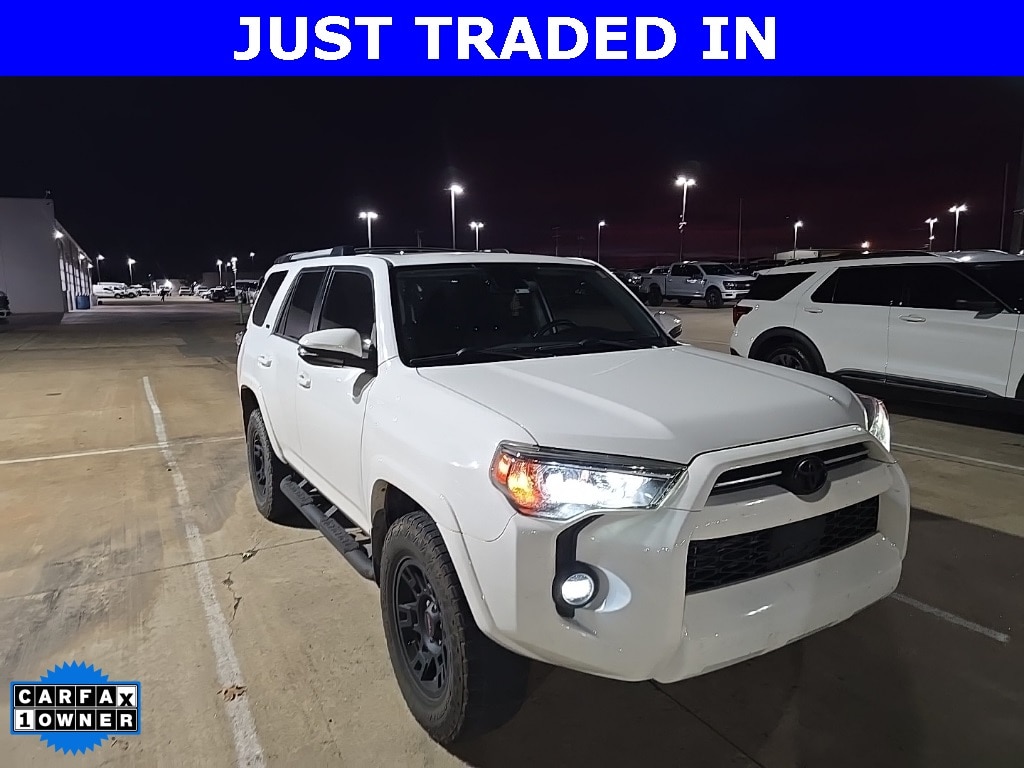 2021 Toyota 4Runner SR5 Premium's photo