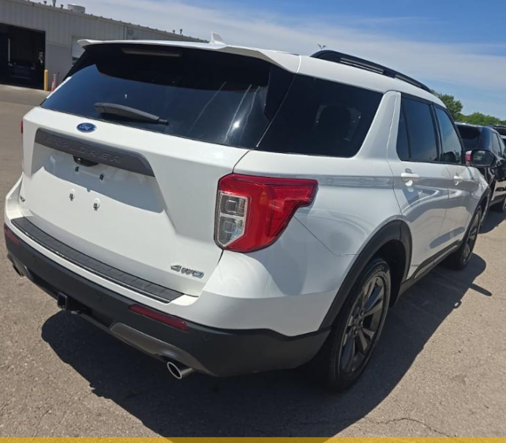 Used 2023 Ford Explorer XLT Sport SUV