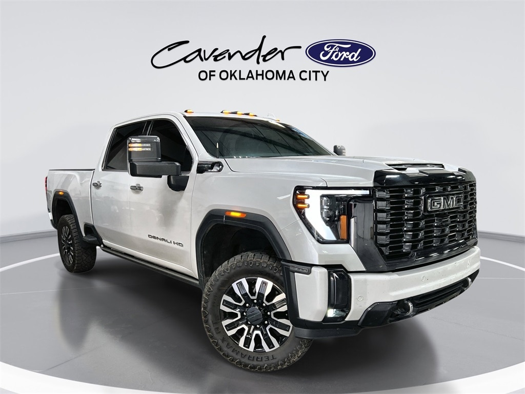 2024 GMC Sierra 2500HD Denali Ultimate's photo