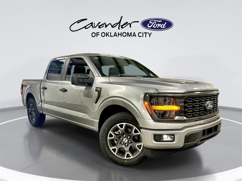 2025 Ford F-150 STX's photo