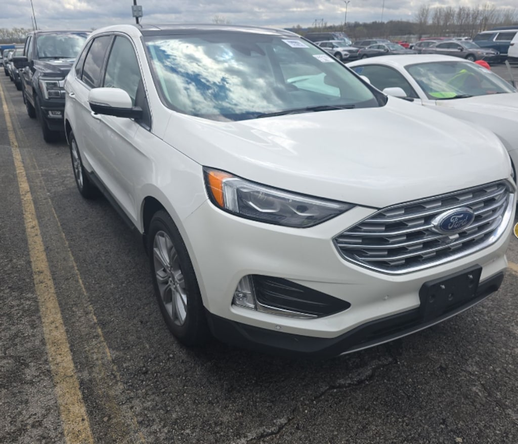 Used 2022 Ford Edge Titanium SUV