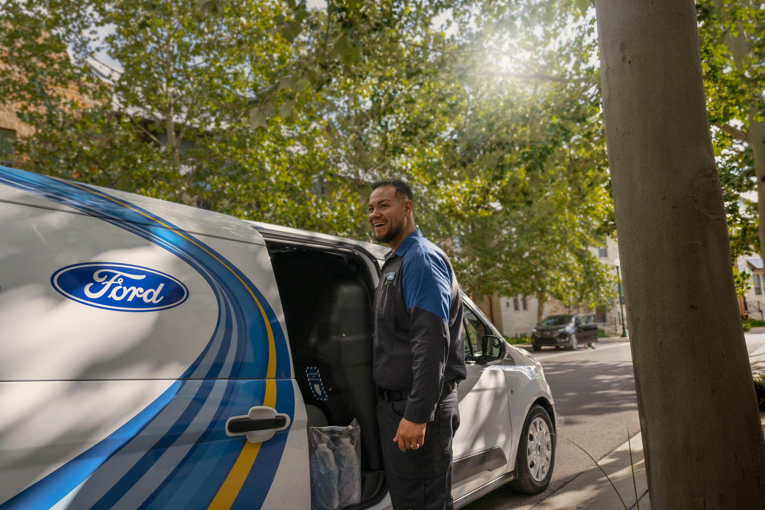  Ford Mobile Service