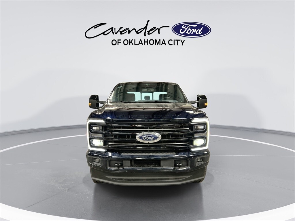 2025 Ford F-250 Platinum FX4 photo 3