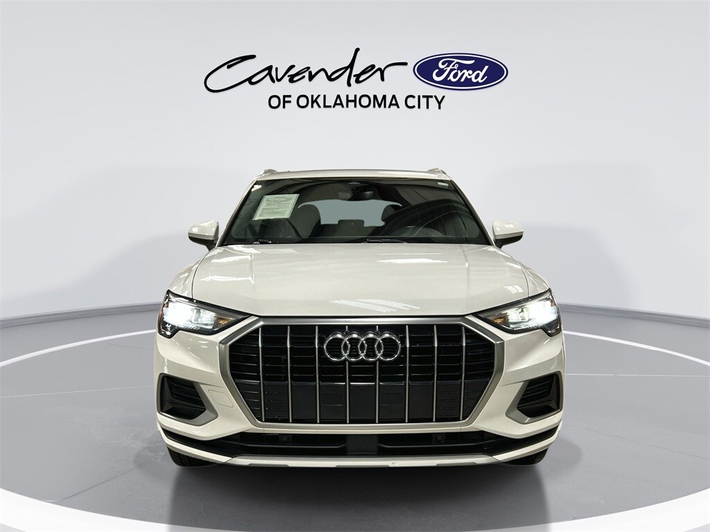 2021 Audi Q3 Premium photo 3