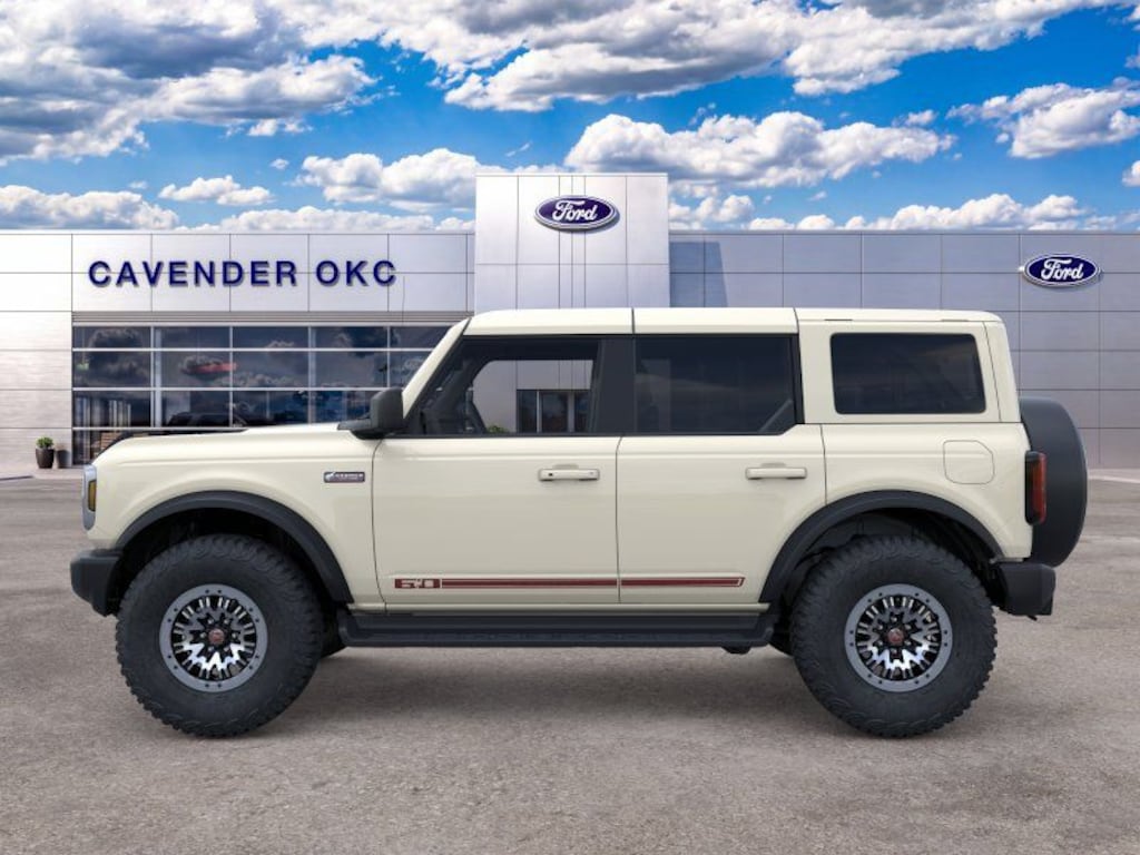 New 2026 Ford Bronco Outer Banks® SUV
