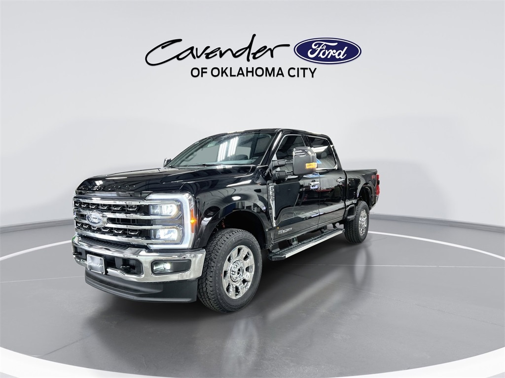 New 2026 Ford Super Duty F-350 Lariat FX4 Off Road Truck Crew Cab