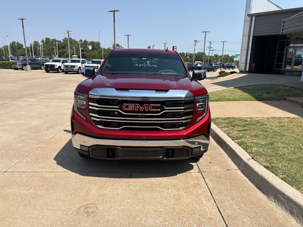 Used 2024 GMC Sierra 1500 SLT Truck