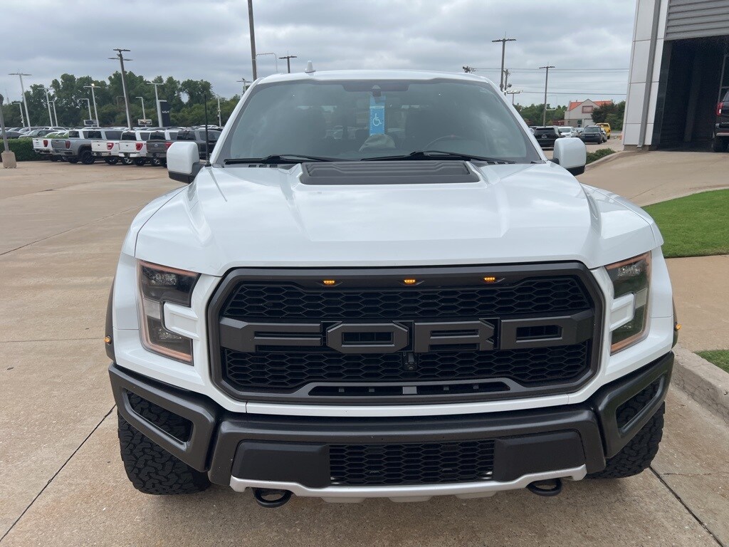 2020 Ford F-150 Raptor photo 2