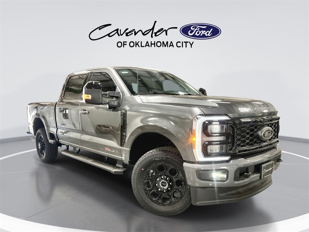 New 2025 Ford Super Duty F-250 Lariat Ultimate FX4 Off Road Truck Crew Cab