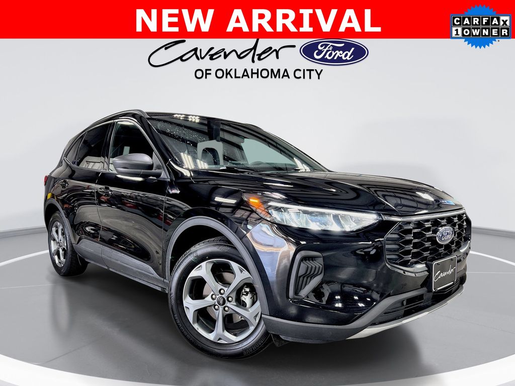 2025 Ford Escape ST-Line FWD