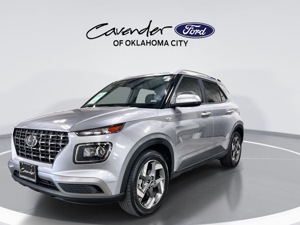 Used 2025 Hyundai Venue SEL SUV