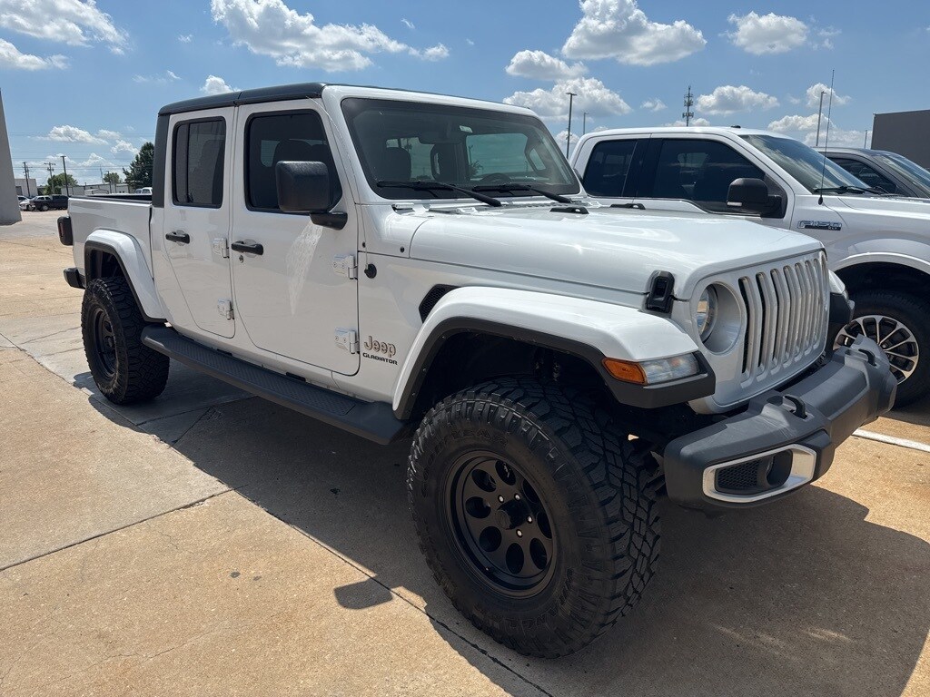 2022 Jeep Gladiator Overland photo 3