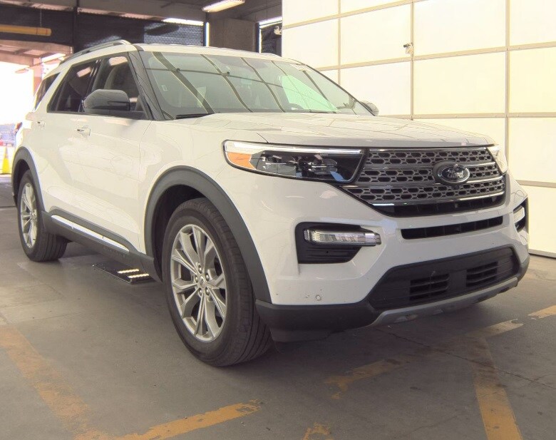 2024 Ford Explorer Limited photo 3