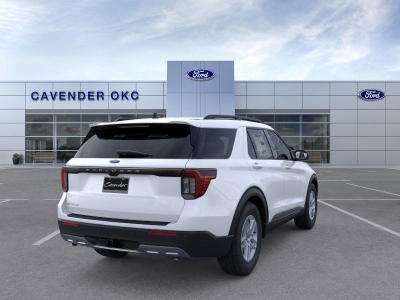 2026 Ford Explorer Active - Photo 8