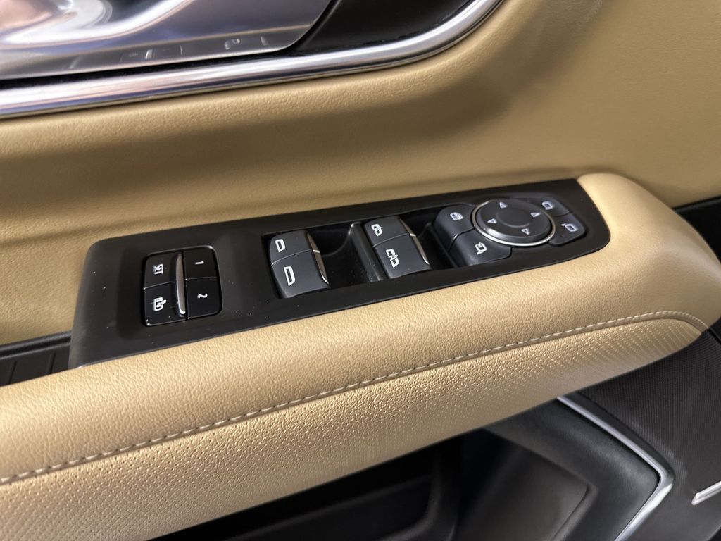 2024 Chevrolet Suburban Premier - Photo 24