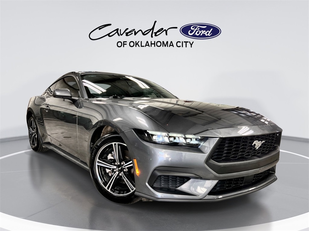 2025 Ford Mustang EcoBoost's photo