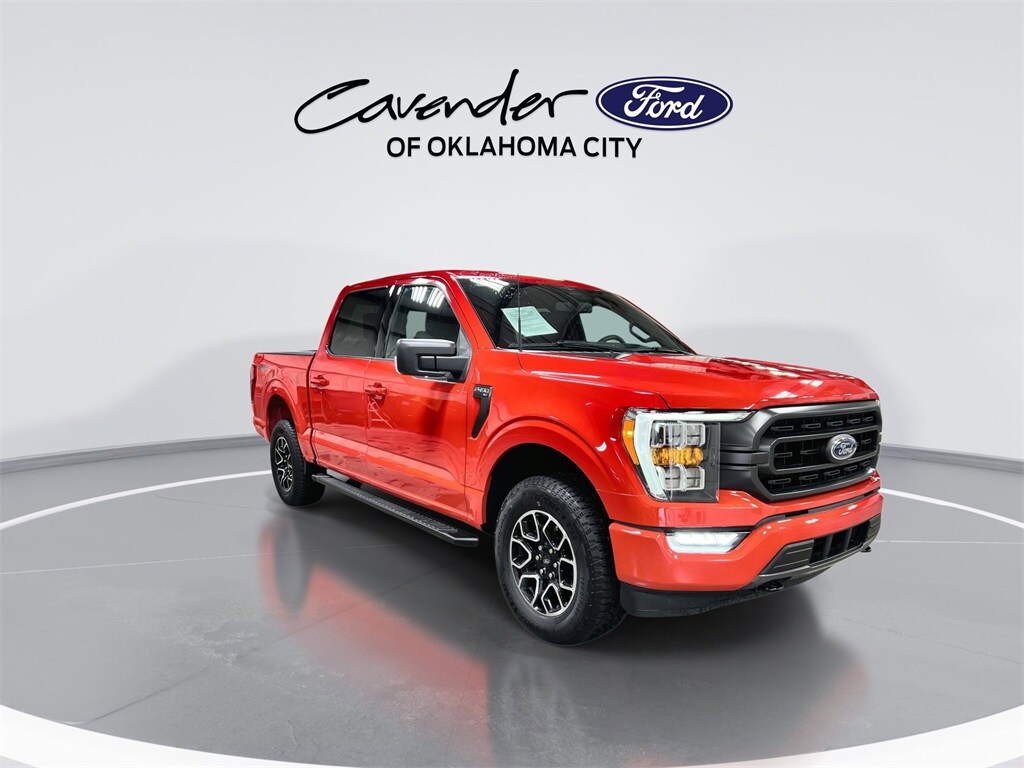 2023 Ford F-150 XLT photo 2