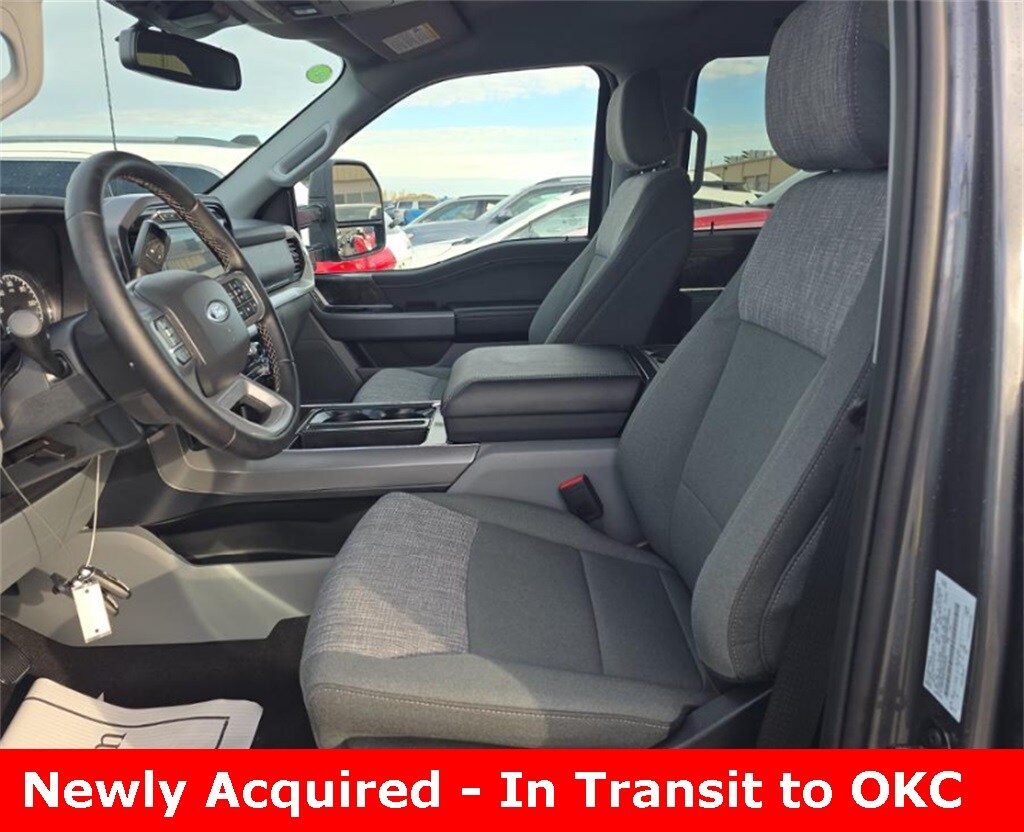 2023 Ford F-150 XLT FX4 photo 2