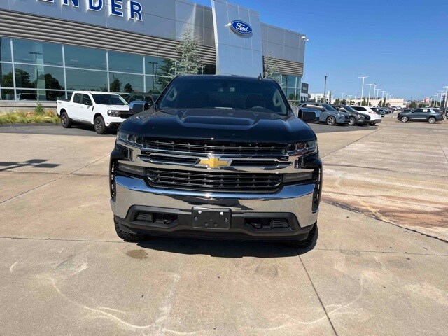 Used 2020 Chevrolet Silverado 1500 LT with VIN 1GCUYDEDXLZ168208 for sale in Oklahoma City, OK