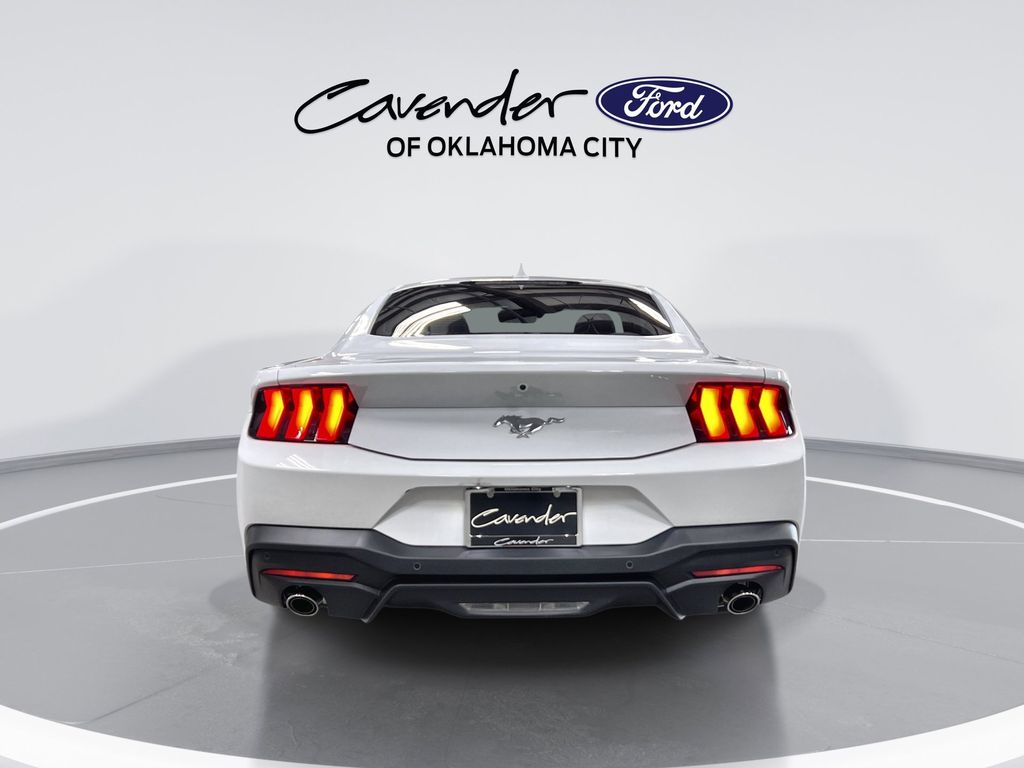 2026 Ford Mustang EcoBoost Fastback - Photo 7