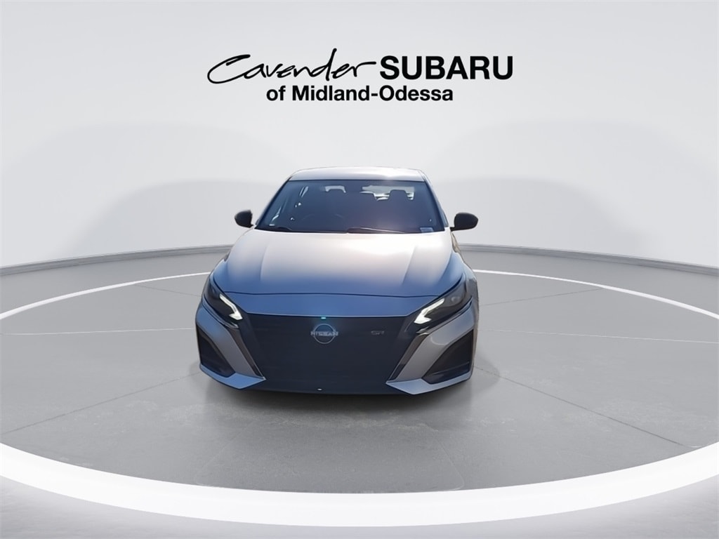 Used 2024 Nissan Altima 2.5 SR Sedan