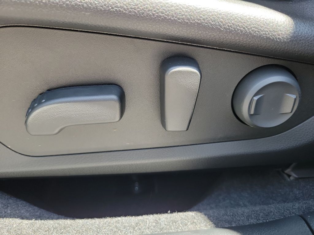 2026 Subaru Outback Wilderness - Photo 17