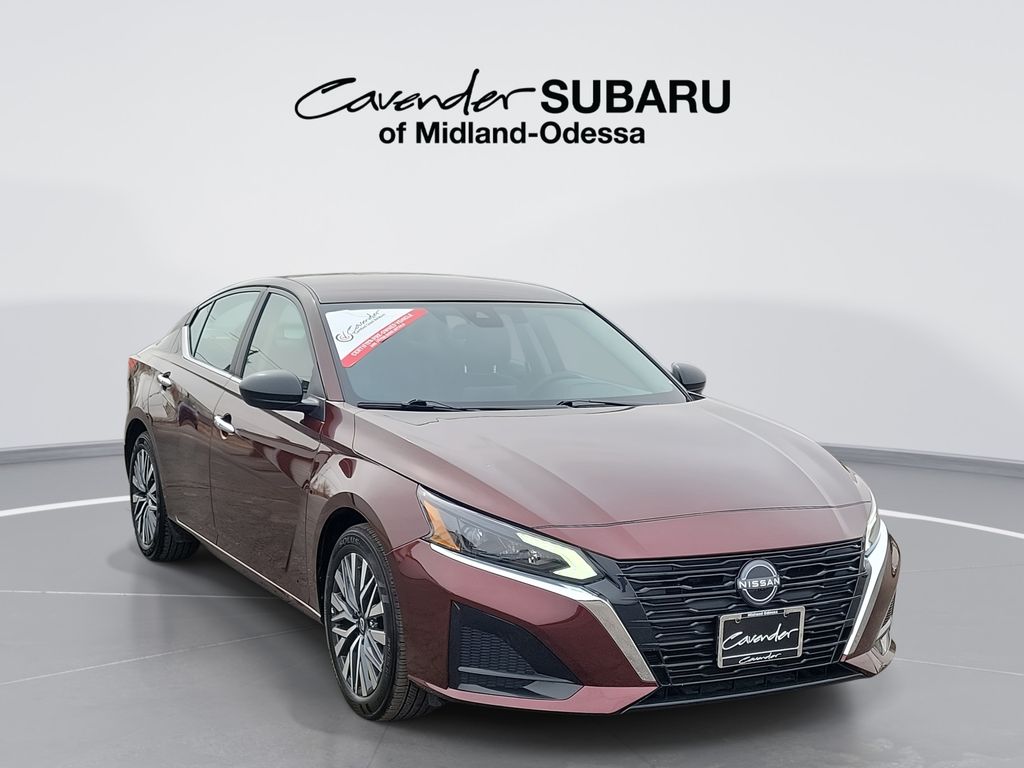 2025 Nissan Altima SV