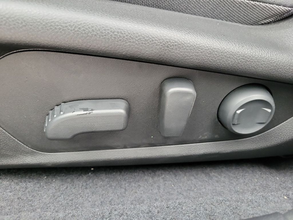 2026 Subaru Crosstrek Limited - Photo 17