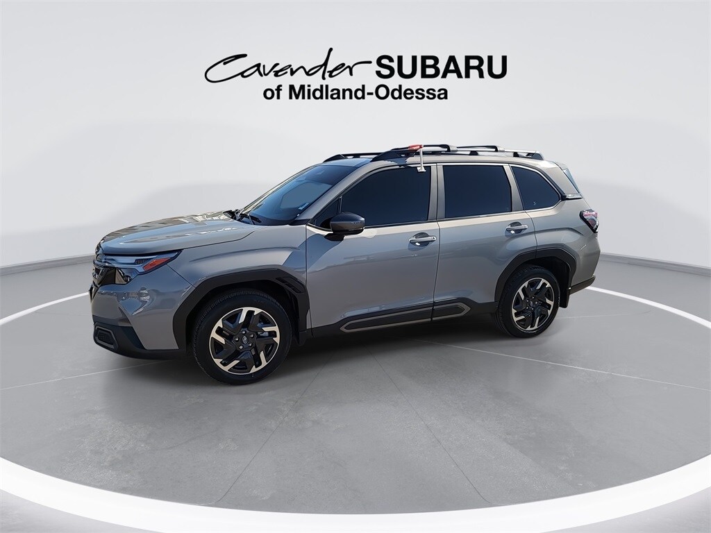 2025 Subaru Forester Limited photo 4