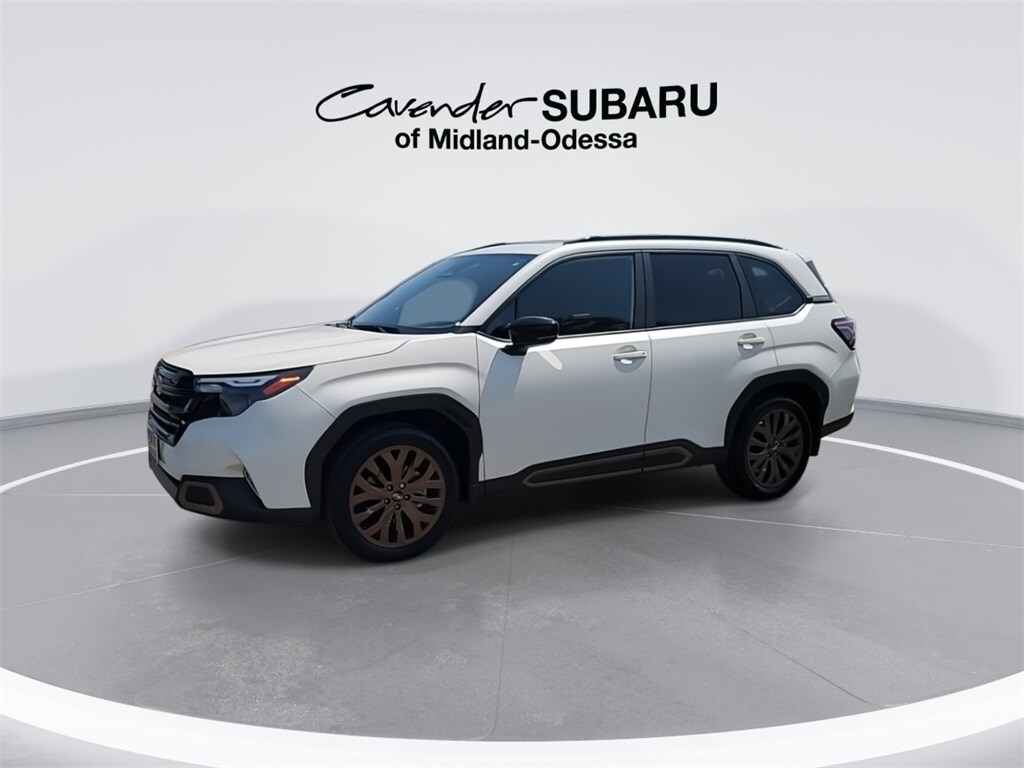 2025 Subaru Forester Sport photo 2