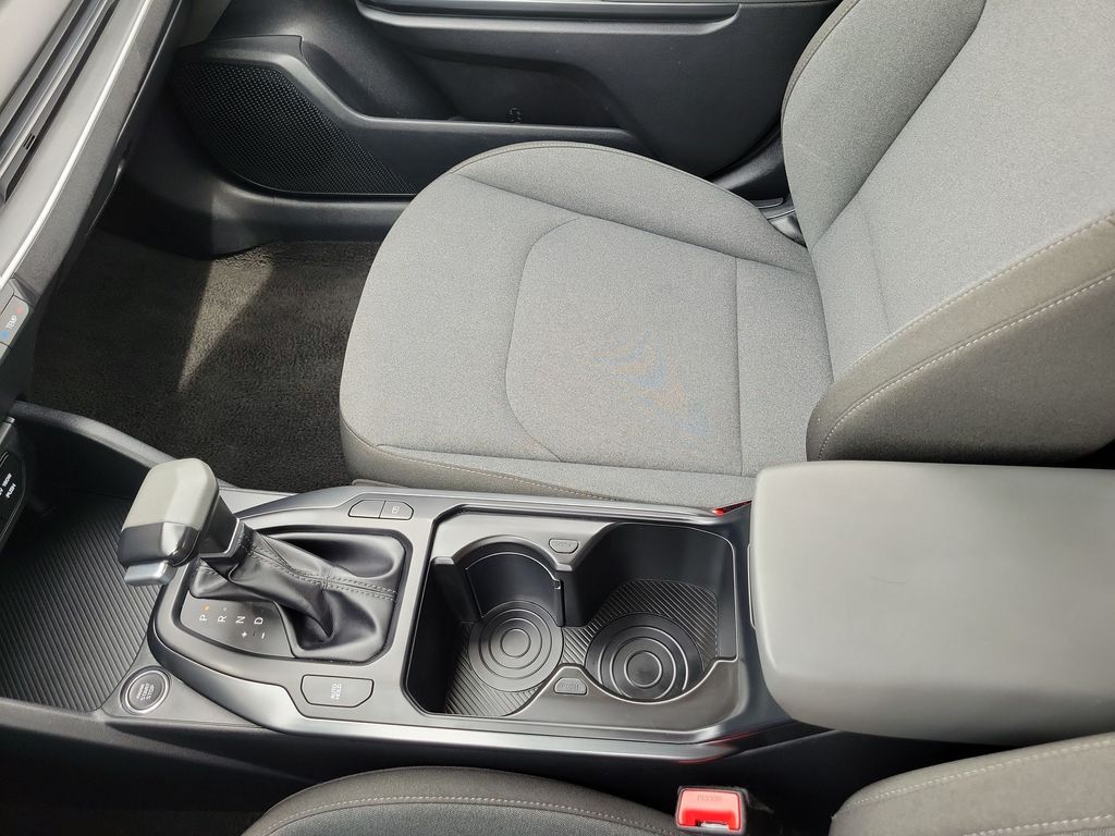 2025 Kia K4 LXS - Photo 22