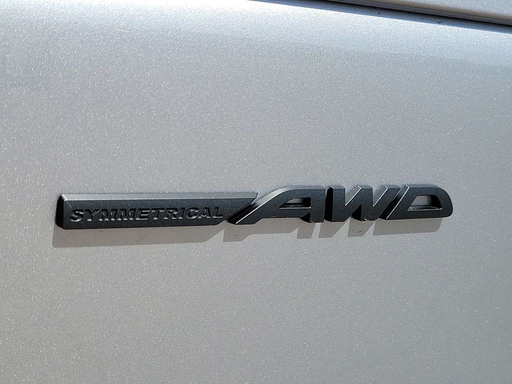 2026 Subaru Outback Limited - Photo 10